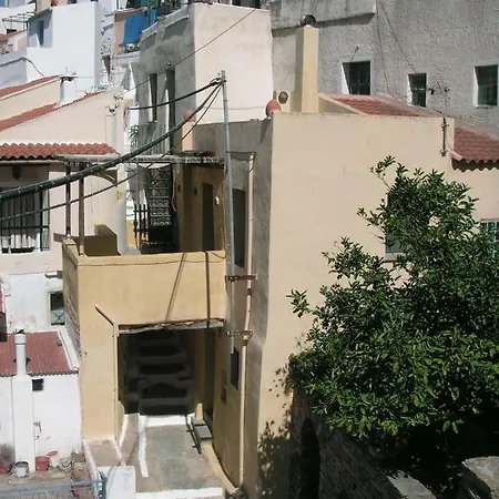 3-level Doll House In Kea Ioulida/chora, Cyclades Ioulis