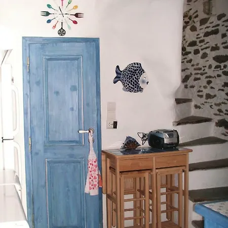 Holiday home 3-level Doll House In Kea Ioulida/chora, Cyclades